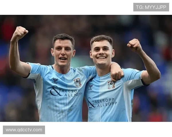 考文垂俱乐部历史传承与现代足球发展对比分析 考文垂俱乐部历史传承与现代足球发展对比分析