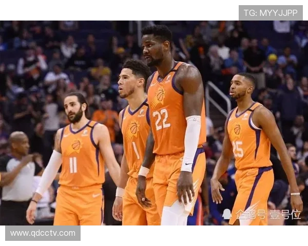 菲尼克斯太阳队新赛季核心阵容解析与西部竞争前景深度观察 菲尼克斯太阳队新赛季核心阵容解析与西部竞争前景深度观察