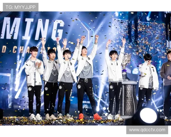 《英雄联盟全球总决赛揭幕战精彩对决引爆赛场 电竞战队争夺冠军荣耀》