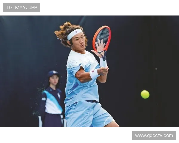 中国新星闪耀网球赛场连续击败多位名将引发世界媒体广泛关注