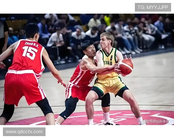 中国篮球队成功逆转澳大利亚 夺得亚锦赛冠军创历史新高