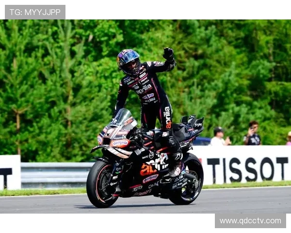 2025赛季MotoGP新车亮相 各队力争技术突破迎接激烈竞争