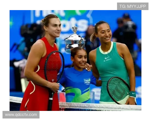 网球赛场风云再起 2025年澳网首轮激战各路新星崭露头角